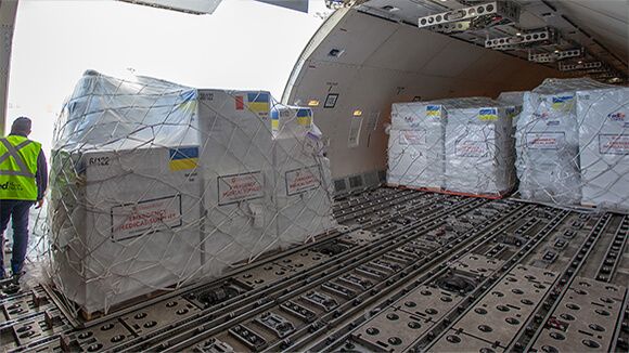 Cargo airplane filled with Pfizer supplies