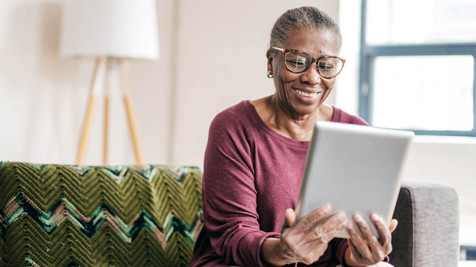 senior woman ordering online